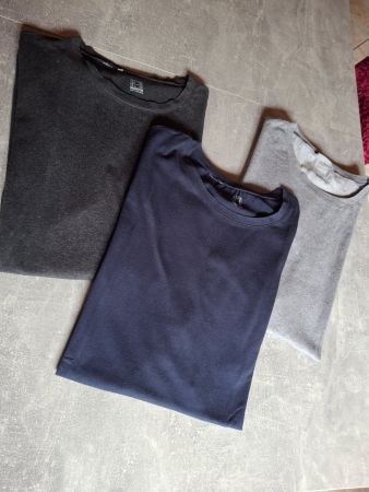T-shirt (3) taille 4XL marque Decathlon