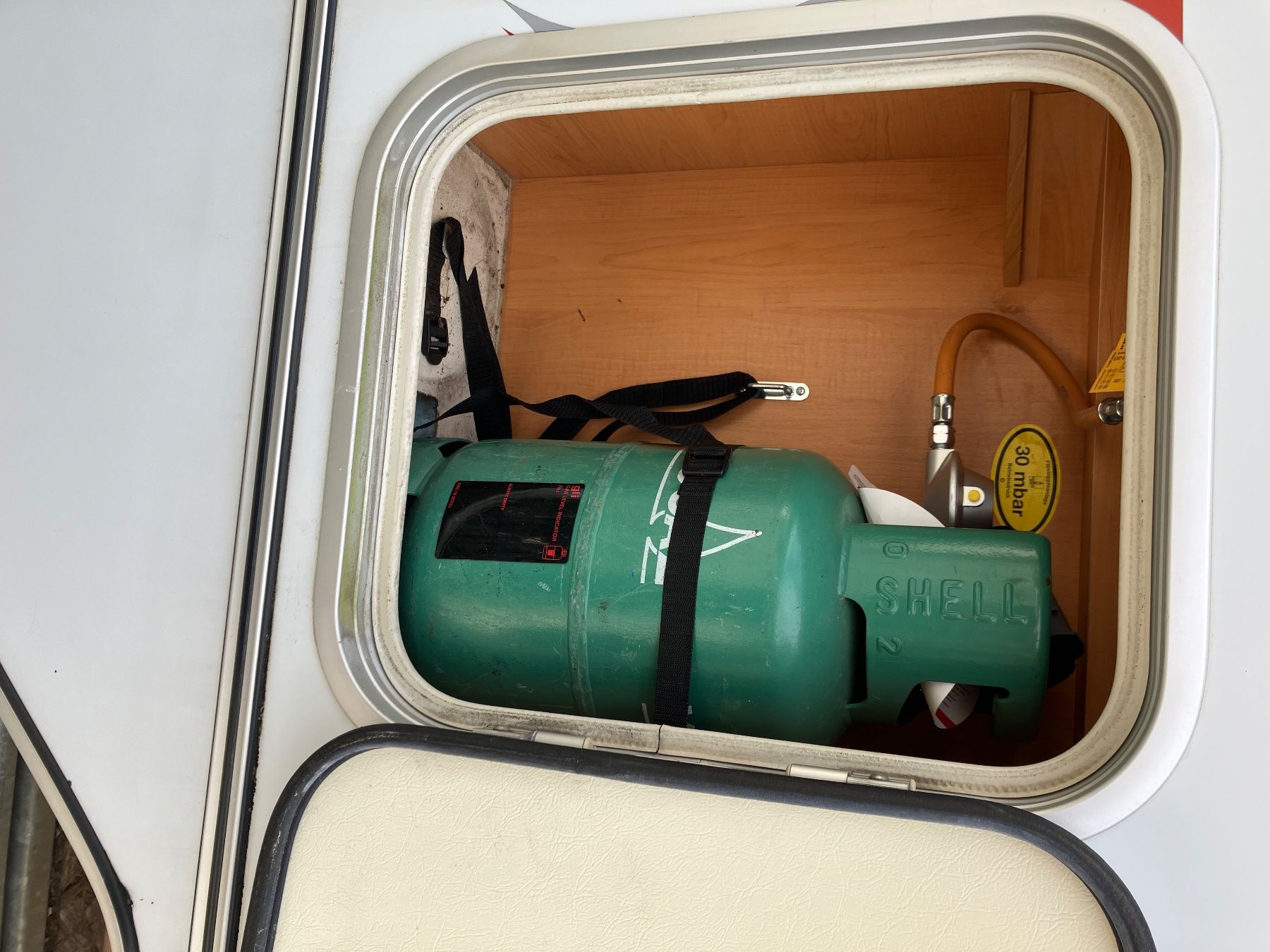 Tischer Camping Fahrzeuge: Wohnkabine Tischer 200 cellule pick up – Gebraucht aus Frinvillier von Fkangaroo 8