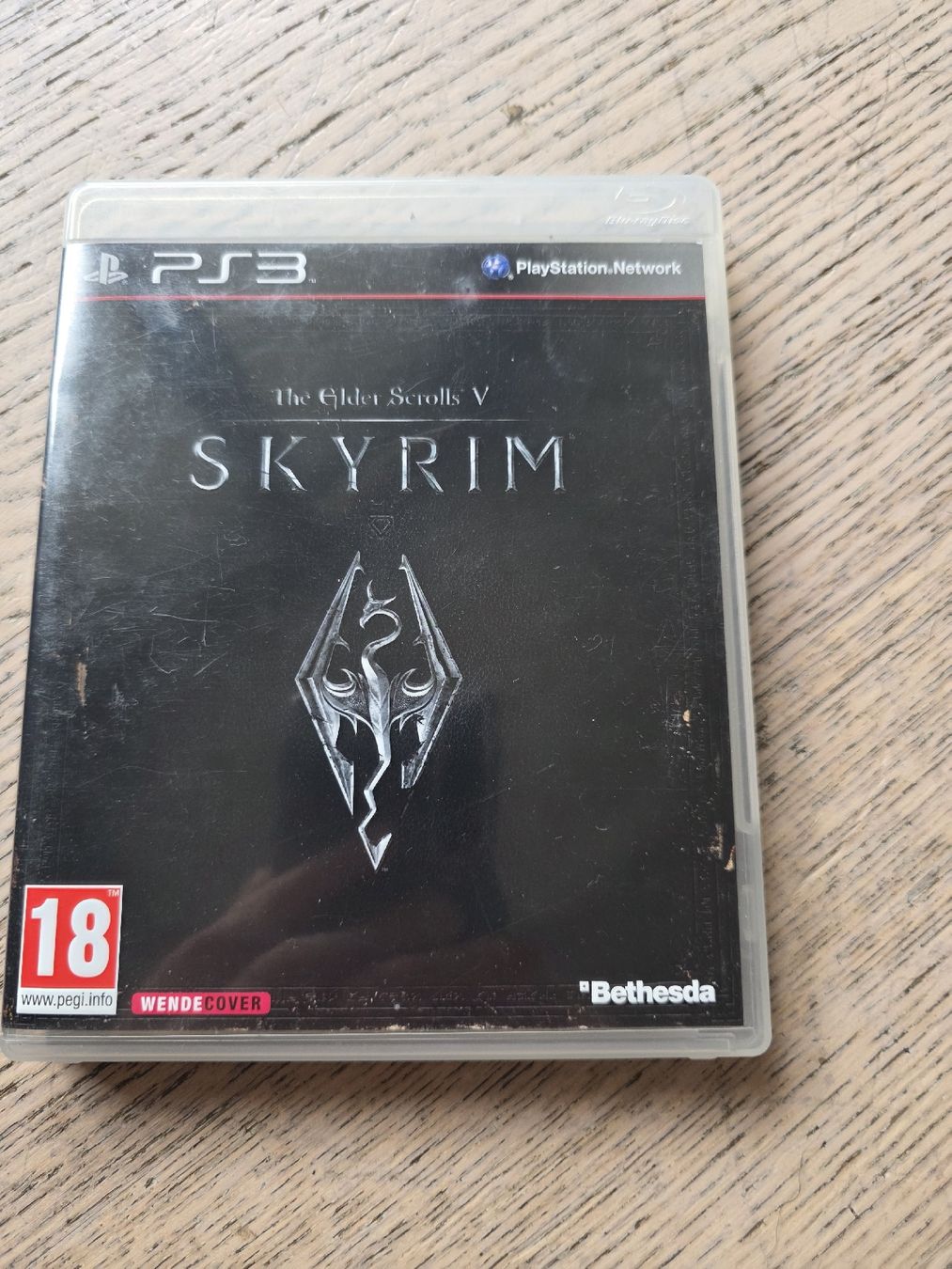 Giochi: Skyrim PS3 - The Elder Scrolls V français – Usato da Basel venduto da kar_jz7f