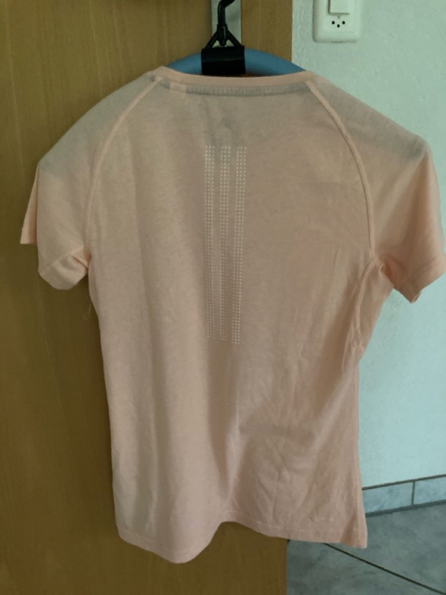 Adidas T-shirt: T-Shirt  – Usato da Rheinsulz venduto da schlumpfine_1 1