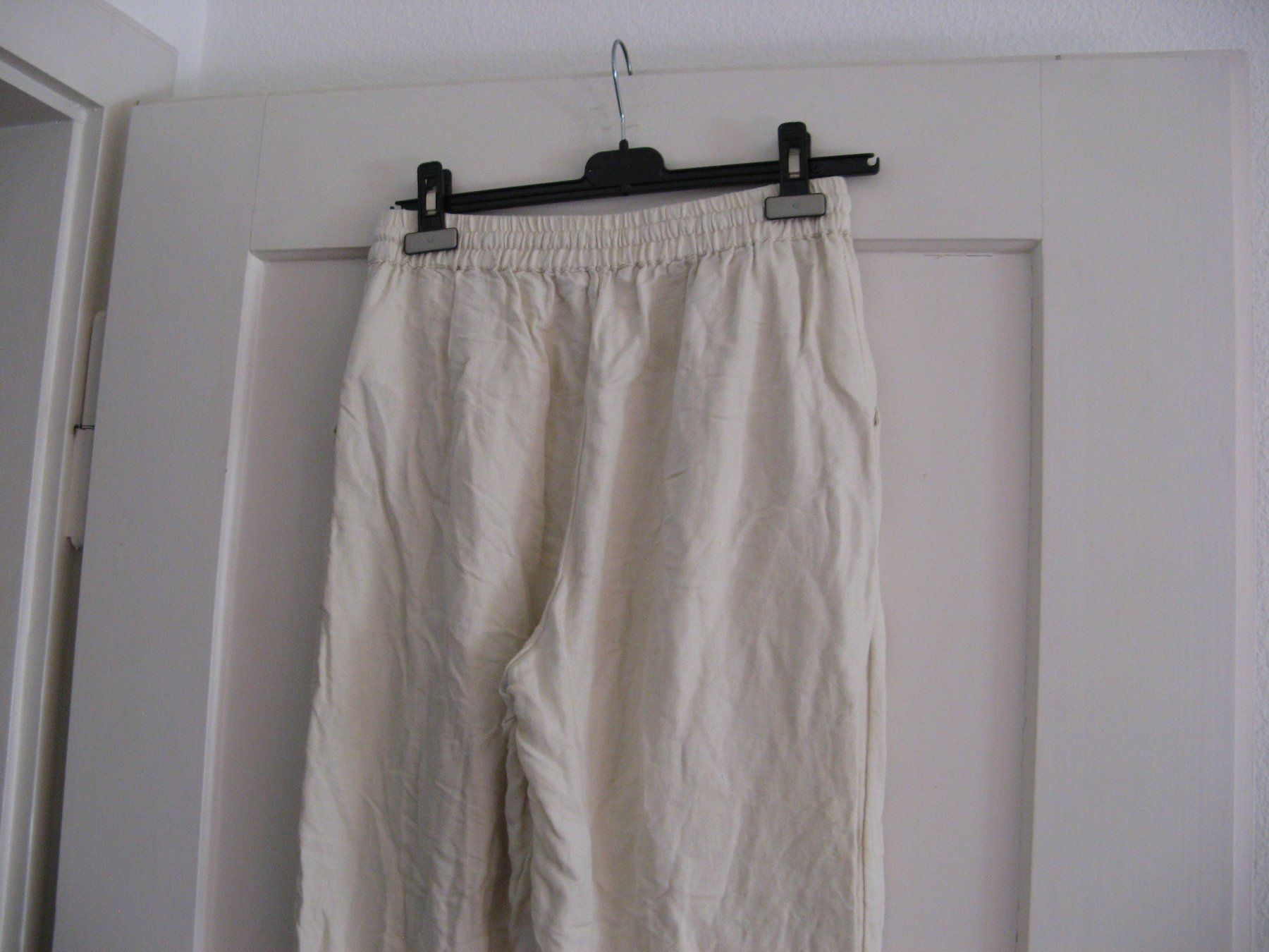 Na-kd Pantaloni: beige Sommerhose Na-kd Gr. 36 – Usato da Zürich venduto da apil 4
