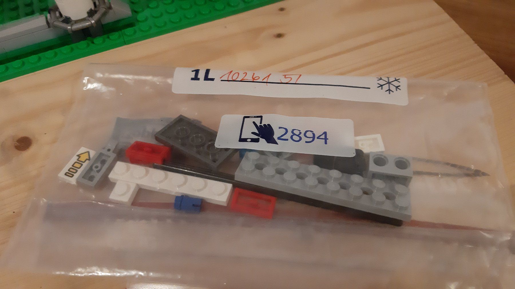 Lego Spielzeuge: Lego Creator Expert 10261 Roller Coaster | grosse Achterbahn – Neu (gemäss Beschreibung) aus Linden von  7