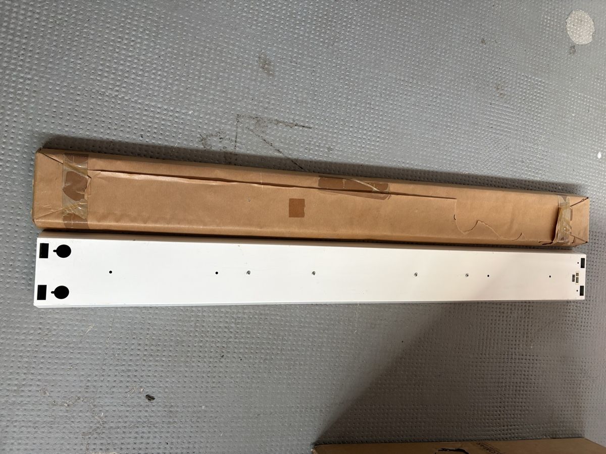 Bag Turgi Kronleuchter & Deckenlampen: Balkenleuchte BAG Turgi – Neu (gemäss Beschreibung) aus Leuzigen von Bidilum