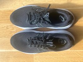 ASICS GEL-KAYANO 32 WIDE Herren – EU 43.5 / US 9.5 – 2E