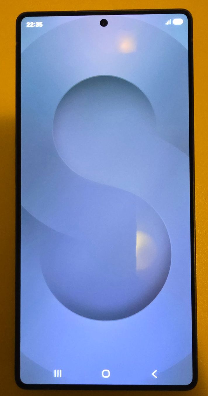 Samsung Telefoni cellulari / Smartphones: Samsung 25 Ultra – Usato da Basel venduto da Aspira 1