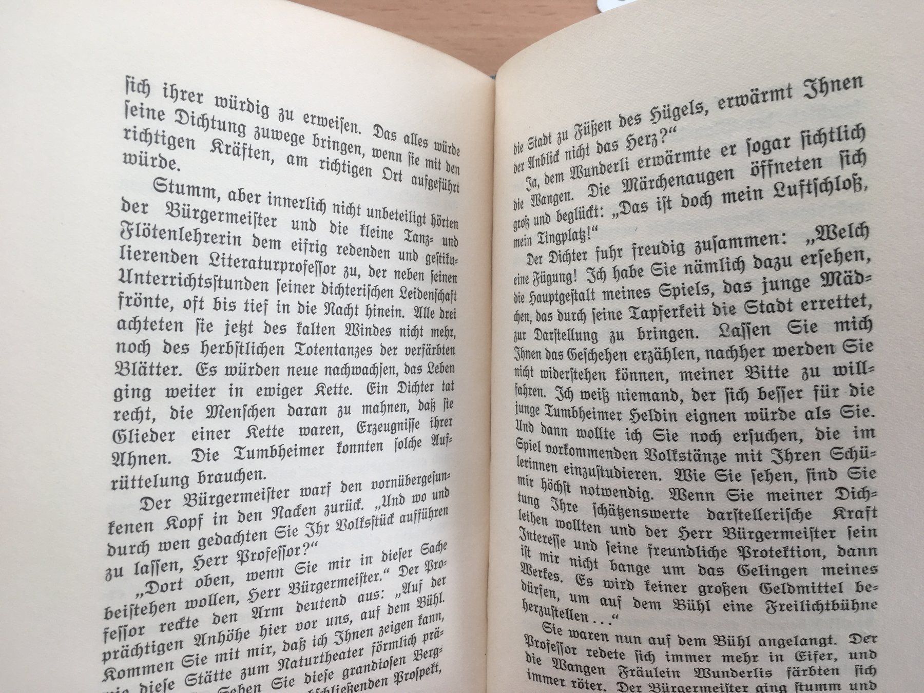 Bücher: Das Idealistennest; Clara Hohrath – Gebraucht aus Grenchen von Kogi7 7