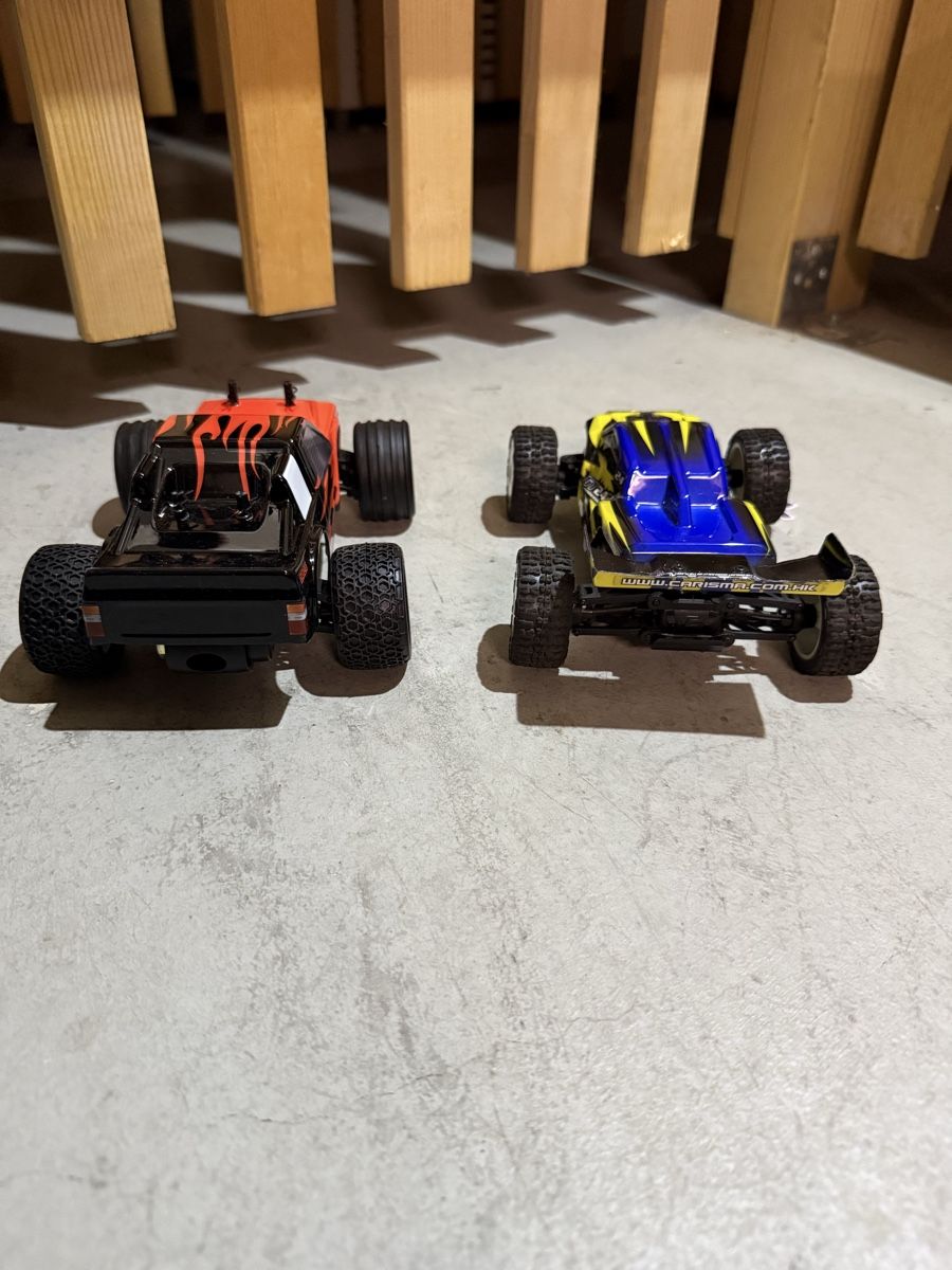 RC Kits de montage: Rc Auto Carisma GT 24 1/24 RTR Set  – D'occasion à Aadorf par Apoly 4