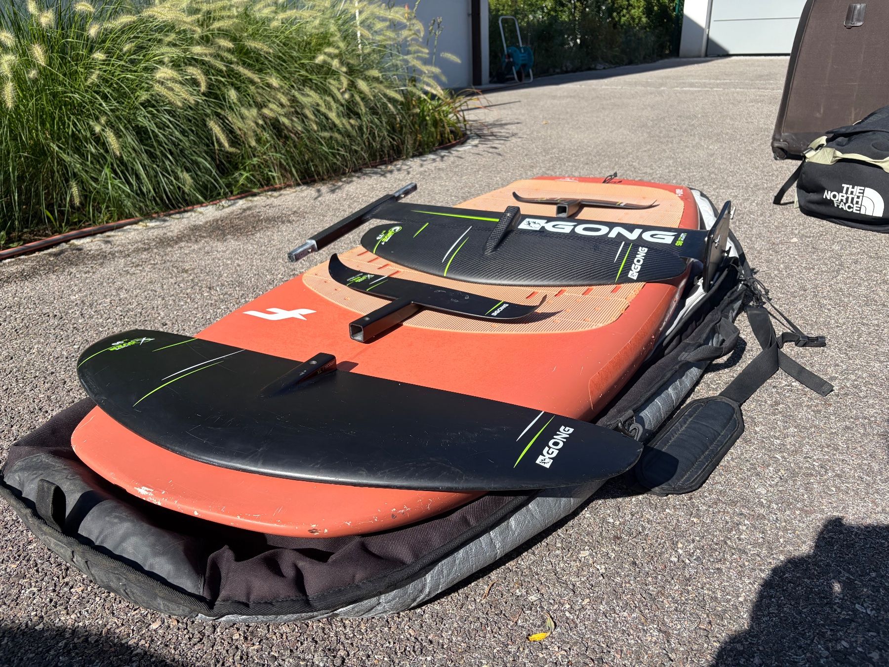Surfboards & Schwimmbrette: Wingfoil set for Beginner to Intermediate – Gebraucht aus Zürich von pau_q5ny 2
