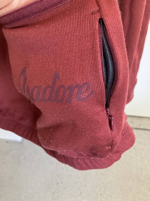 Canottiere & Pantaloni: Isadore Langarmtrikot Ruby Wine M – Usato da Zürich venduto da BootmakerforKings 3