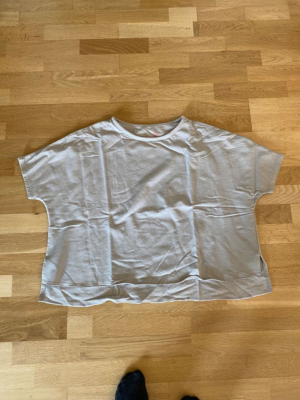 Pullover & Sweatshirts: Juna S Damen Sweatshirt Pullover Sweater – Gebraucht aus St. Gallen von ka_mo