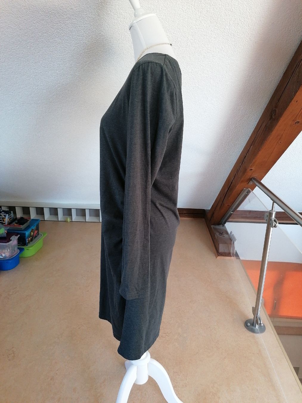 Robes: Umstands-Kleid Gr. 44/46 blue motion grau – D'occasion à Klingnau par vollmond36 1