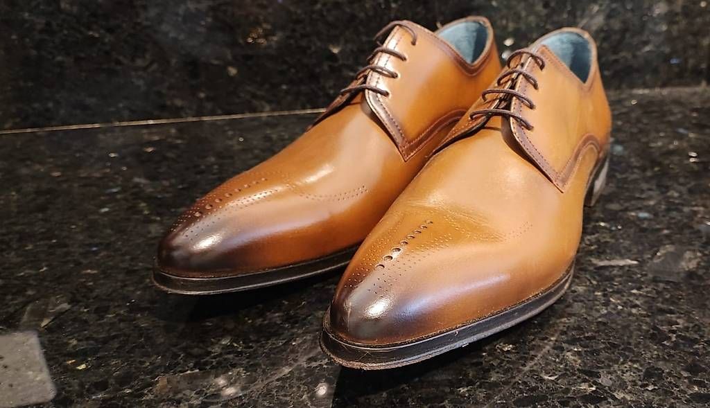 Herrenschuhe: Brett & Sons Lederschuhe – Gebraucht aus Gümligen von Glocor