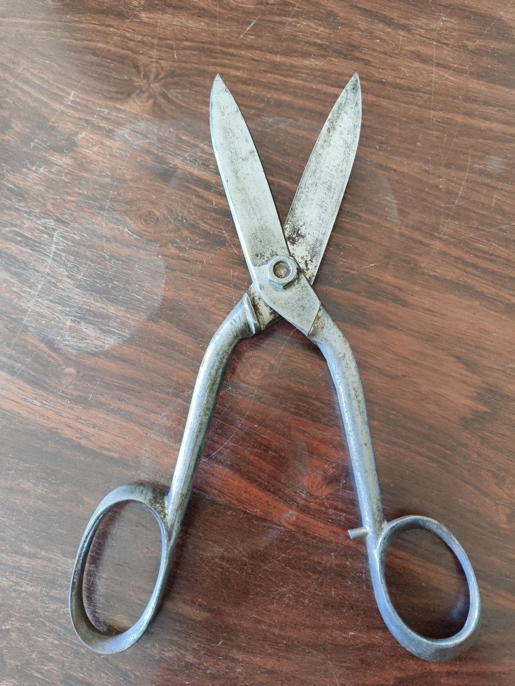 Besteck: Antike grosse Schere Metall geschmiedet – Gebraucht aus stettlen von VintageBern_ch 2