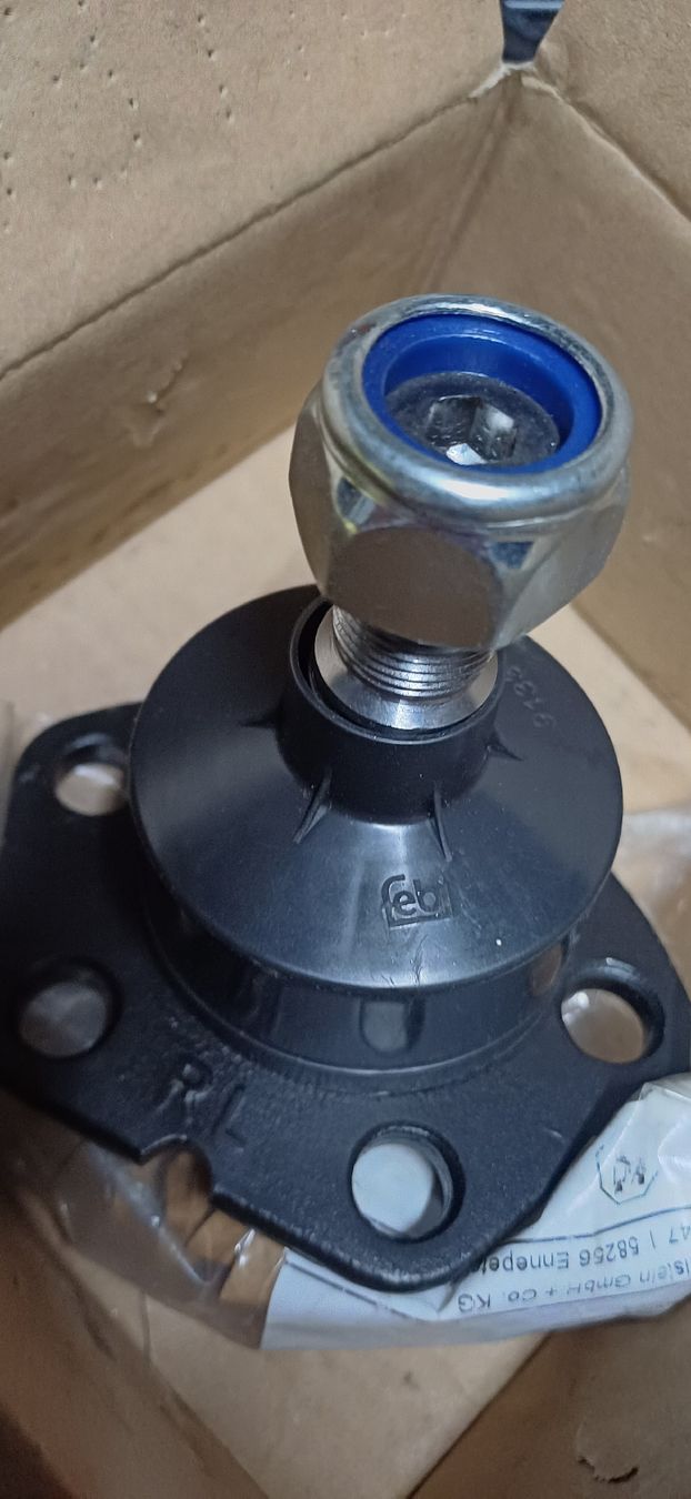 Fiat Tutti pezzi di ricambio auto: rotule de suspension – Nuovo e nell'imballaggio originale da Montet (Glâne) venduto da gil_h5mn 2
