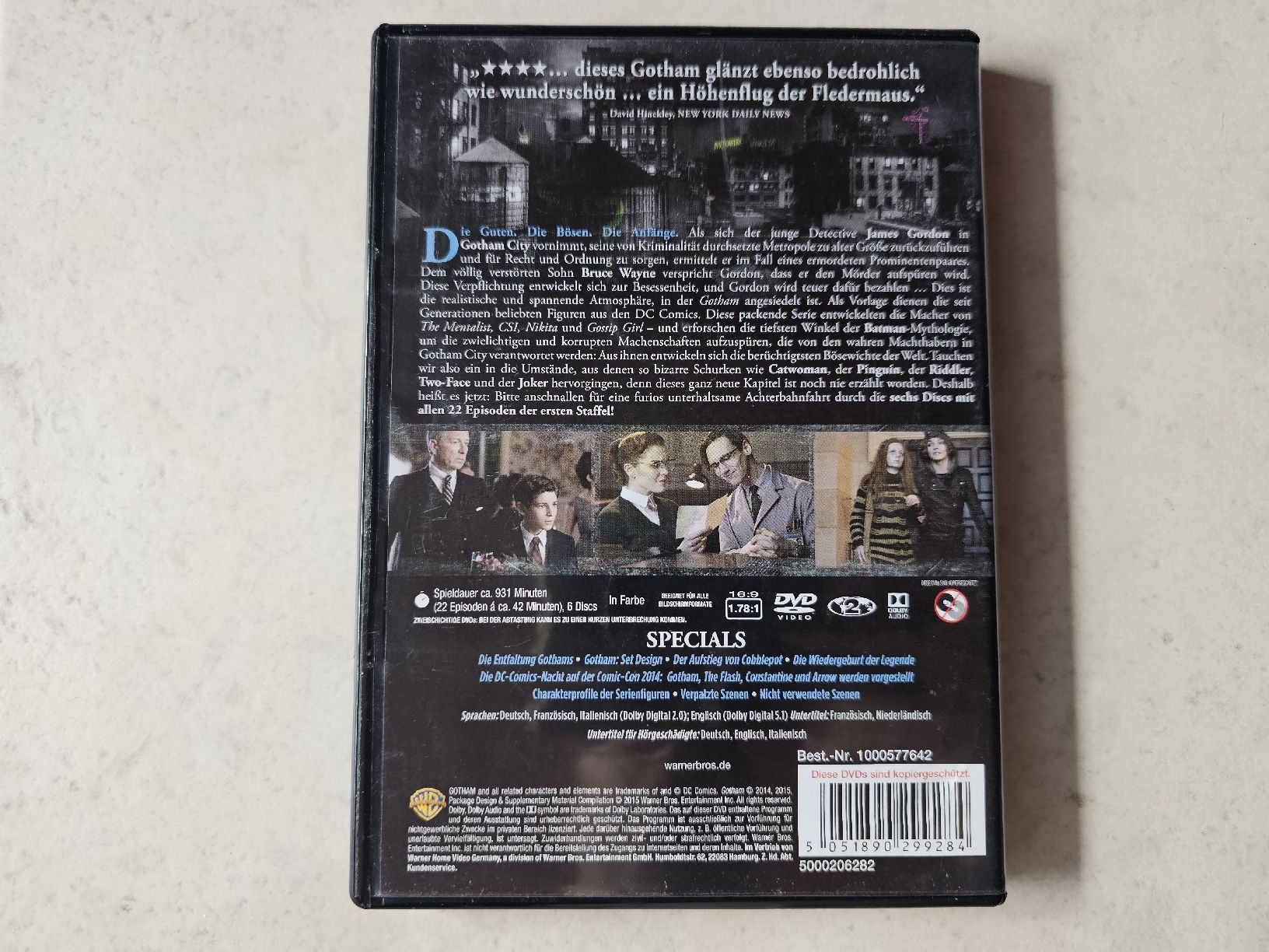 Tutti i DVDs: Gotham  -  Komplette Staffel 1 – Usato da Schneisingen venduto da backstore24 1