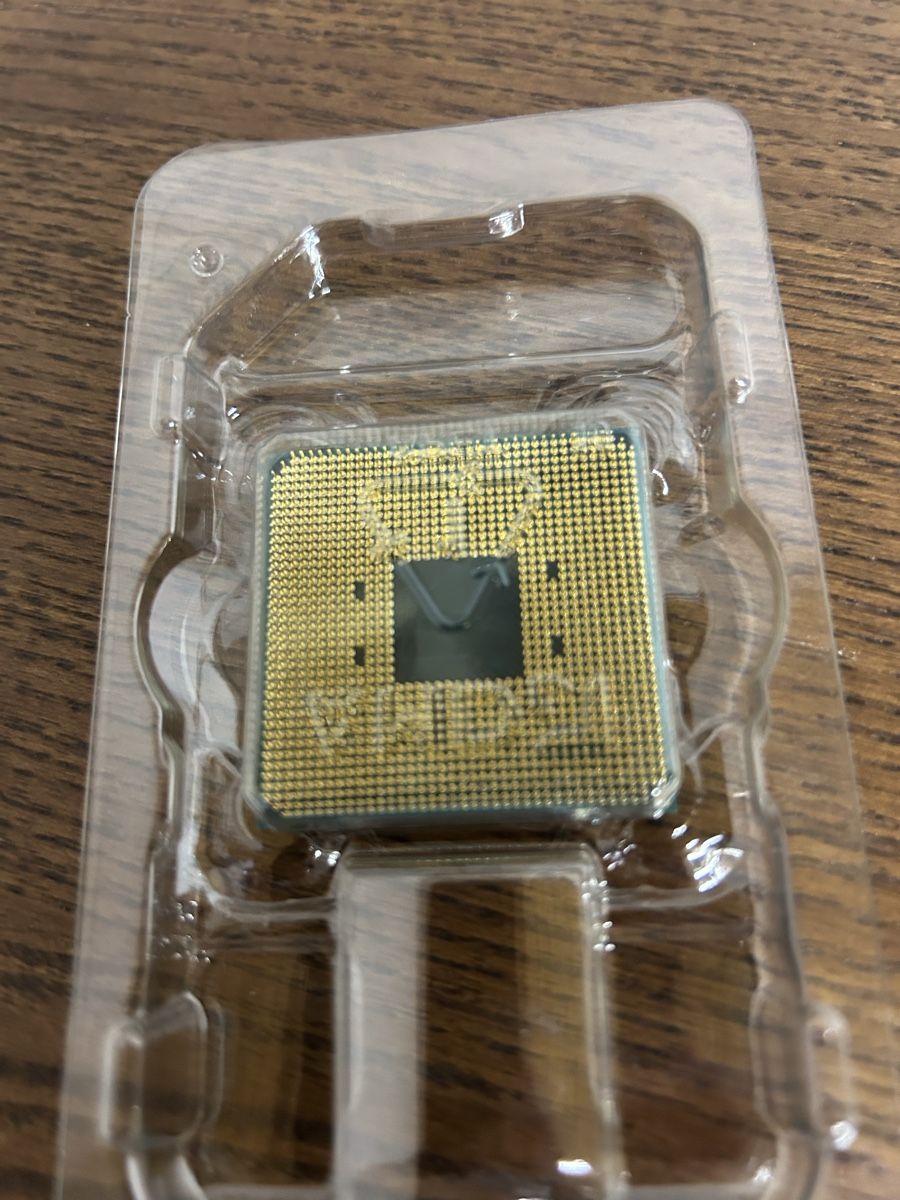Amd Componenti elettronici: AMD RYZEN 3 PRO 2100GE – Usato da Münchwilen AG venduto da dome_444 1