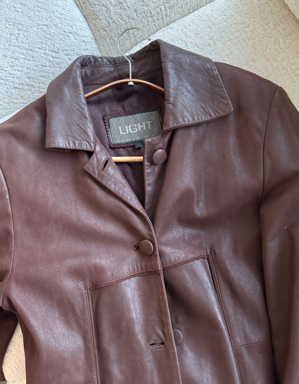 Cappotti: Vintage Over-sized brown leather trench coat LIGHT – Usato da Zürich venduto da di_archive 2