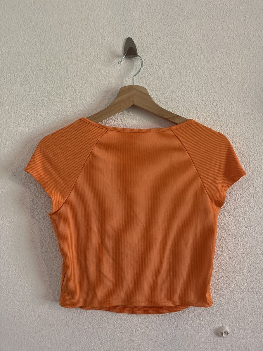 Shein Tops: Crop top orange – D'occasion à Martigny par mar_p55z 1