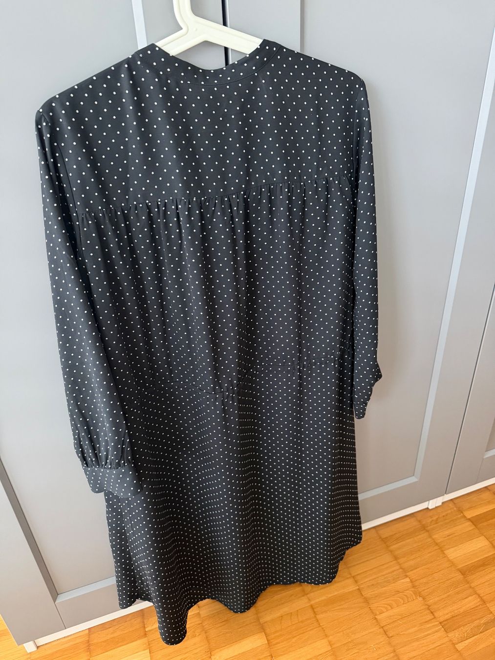 Selected Vestiti: Kleid, Grösse 38/ L – Usato da Uster venduto da Indredau 2