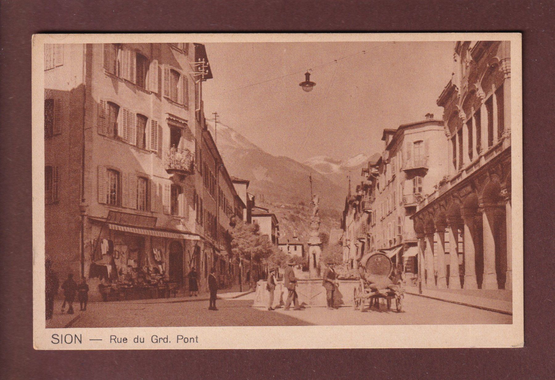 Cartoline postali: SION - Rue du Grand Pont – Usato da Pully venduto da nicecards