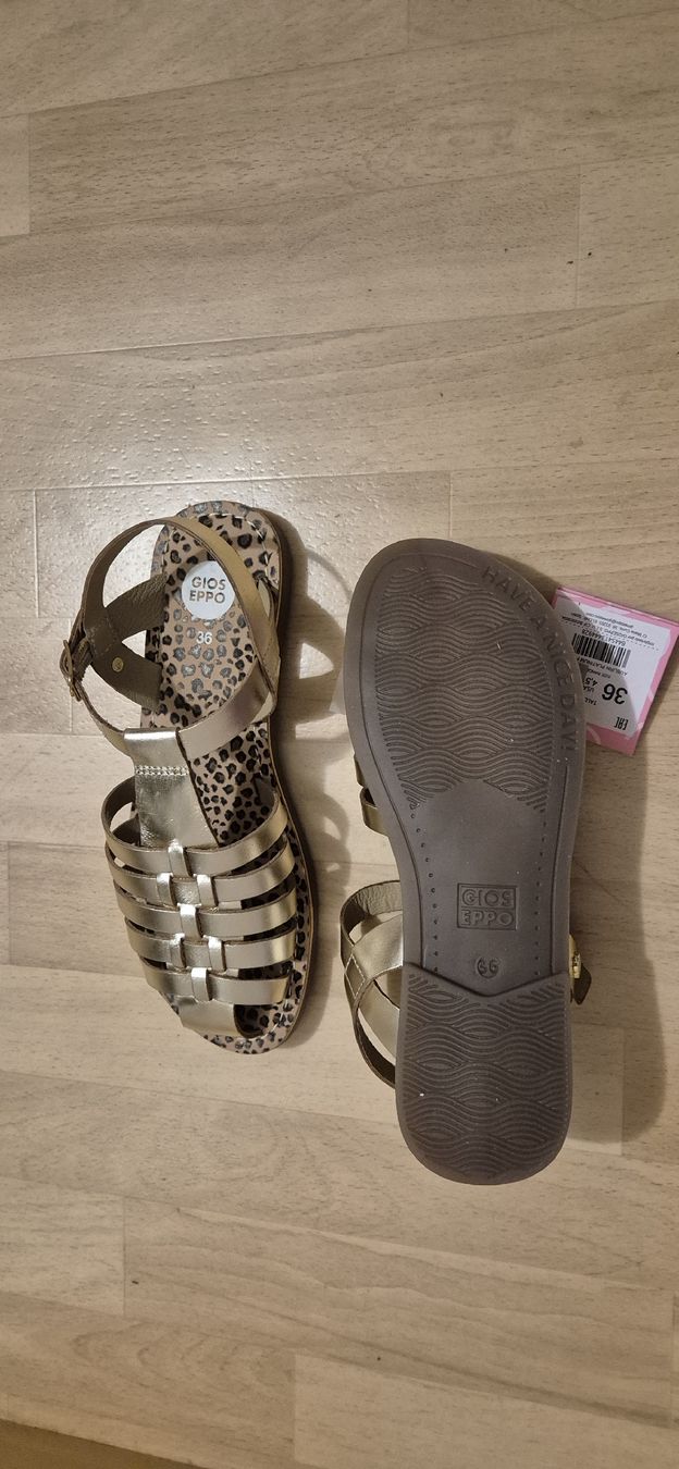 Scarpe per ragazze: Gios Eppo Sandalen, Gold – Nuovo e nell'imballaggio originale da Schwyz venduto da Vesparider01 3