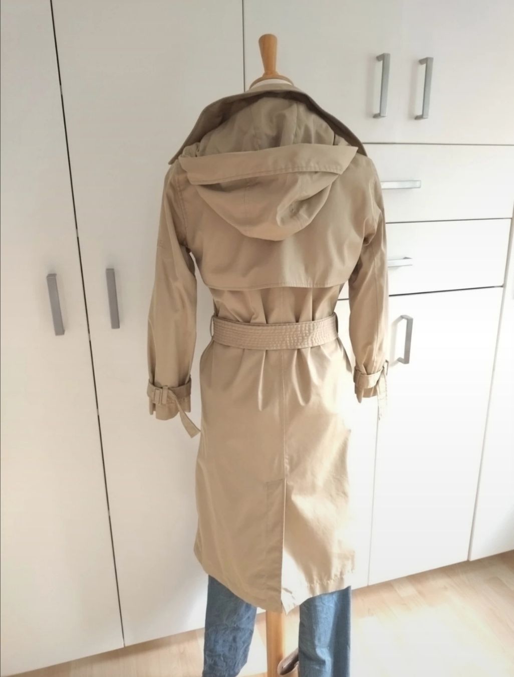 Cappotti: Aigle Trench-coat imperméable beige neuf – Nuovo e nell'imballaggio originale da La Tour de Trême venduto da mar_p78p 7