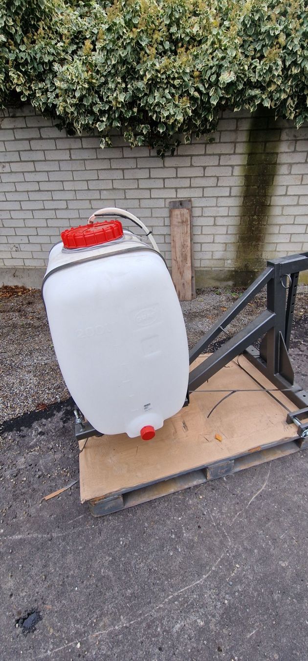 Abbeveratoi e trogoli: Wasser Tank – Usato da Rain venduto da Fafan069 5