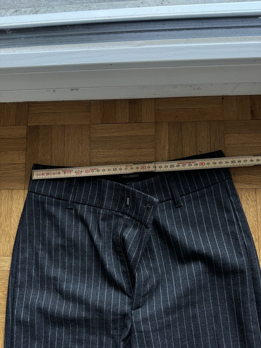 Pull&Bear Hosen: Pull&Bear Trousers Pinstripe Grey, S – Gebraucht aus Zürich von PeaceandLovex33 2
