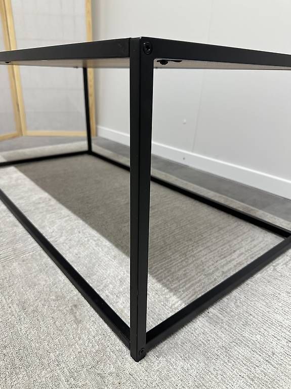 Tavoli: Moderner Salontisch in Eiche-Optik mit Metallgestell – Usato da Effretikon venduto da bek_6sgb 3