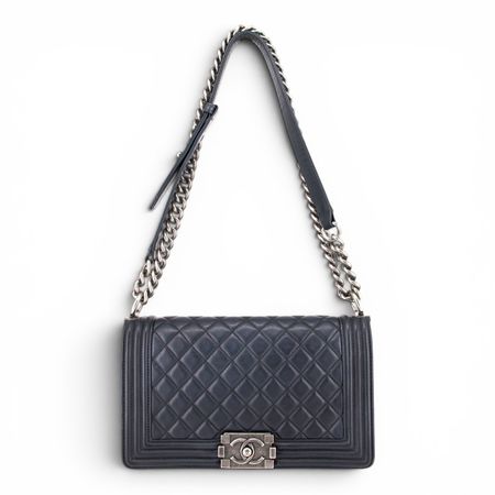Chanel Medium Boy schwarz RHW
