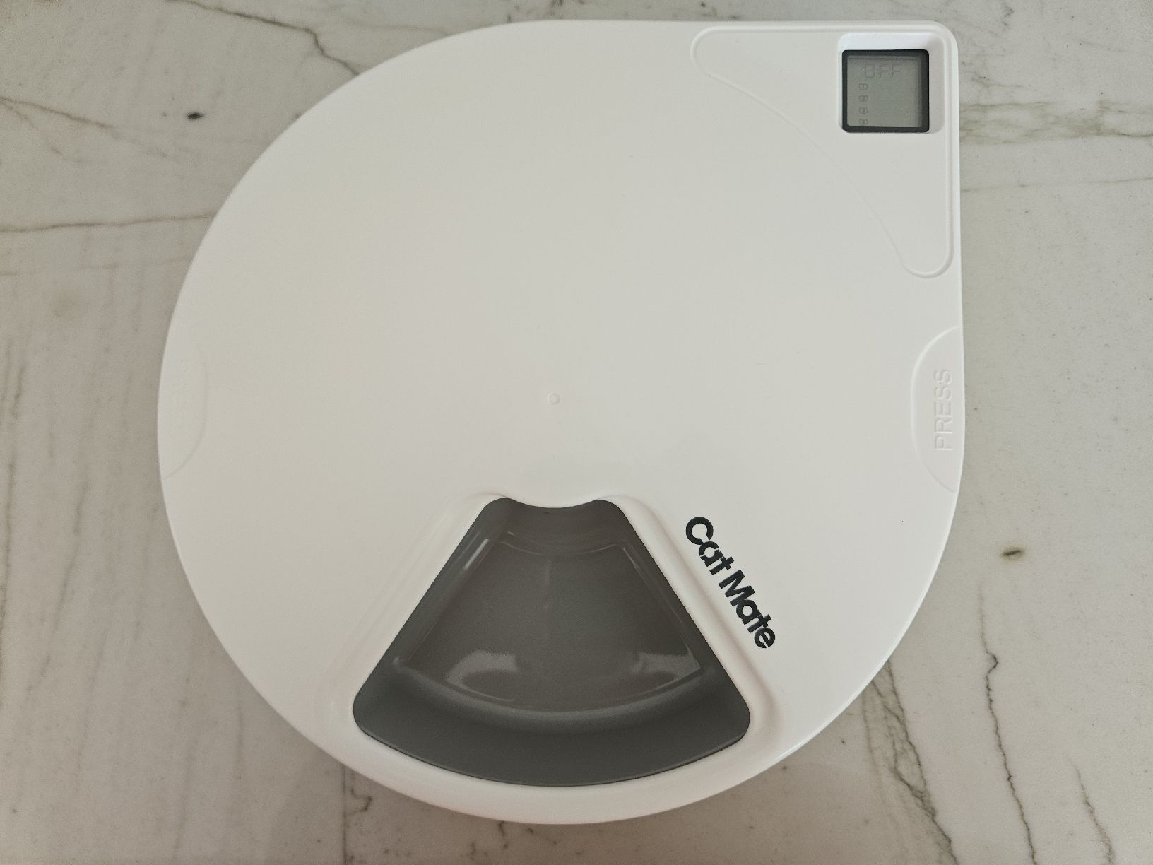 Mangimi: Futterautomat Cat Mate C500 mit Timer 5 Näpfe – Usato da Kloten venduto da Tacha_gb 3