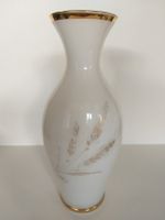 Vase en opaline / Opaline Vase