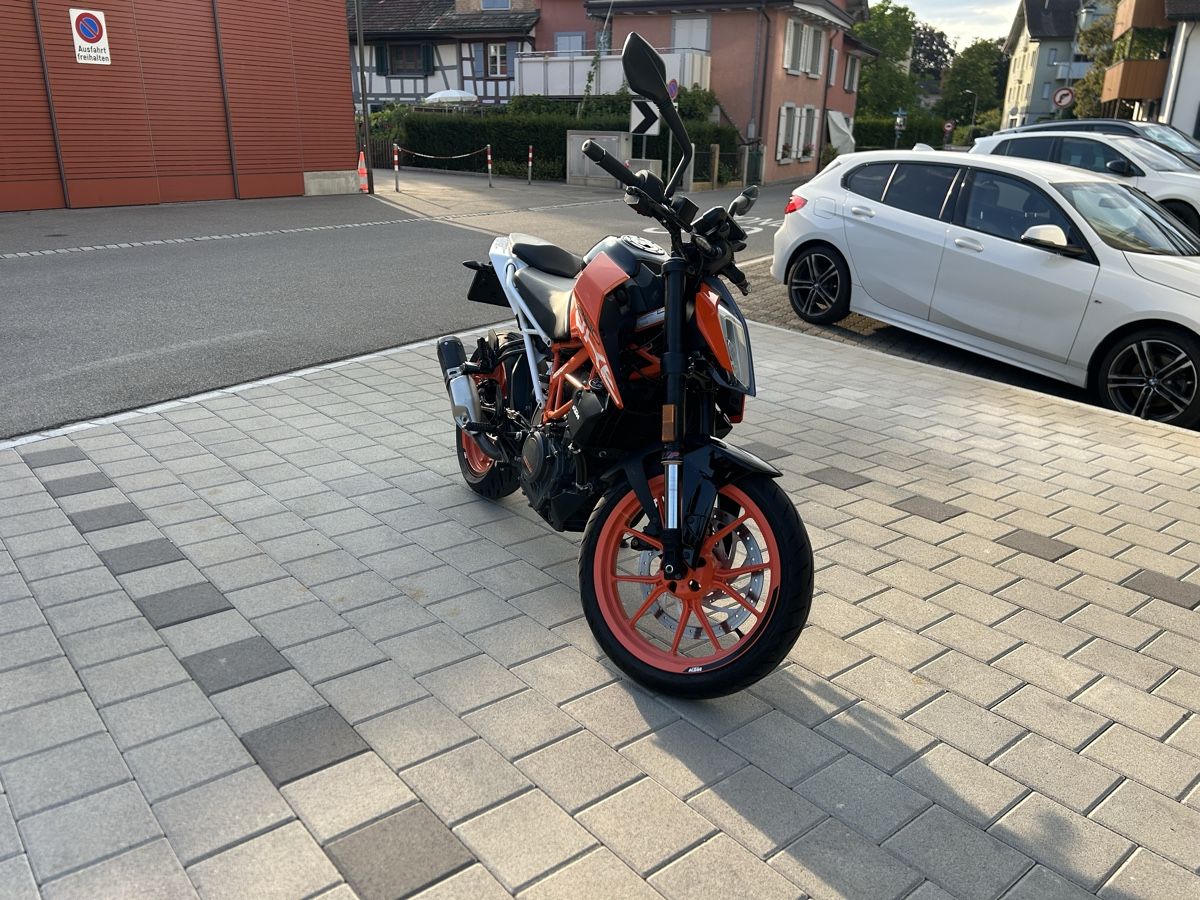 KTM Strasse: Ktm Duke 390 – Gebraucht aus Bürglen TG von baj_66r7 3