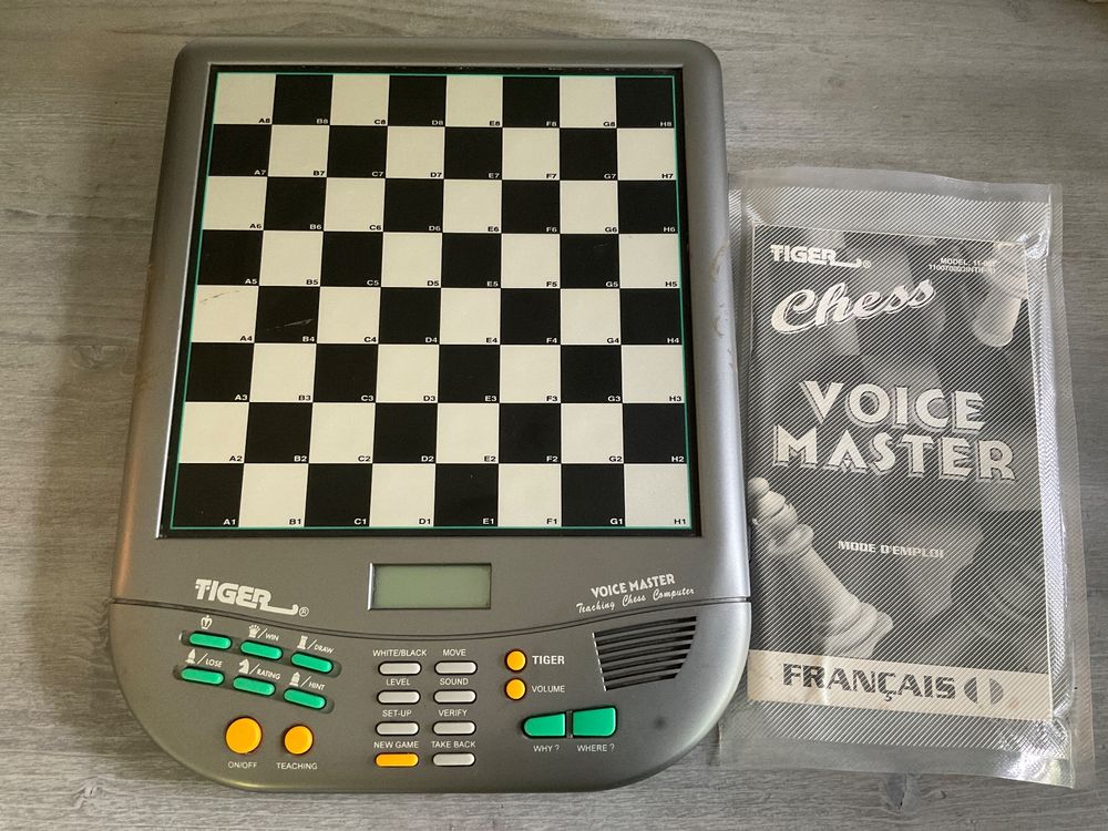 Millivoltmètre Vintage Farnell TM2 AC/DC - Électronique Ancienne - Testé, Pour Pièces Ou Collection