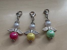 Hübsches 3-er Set kleine Schutz-Engeli-Anhänger, neu