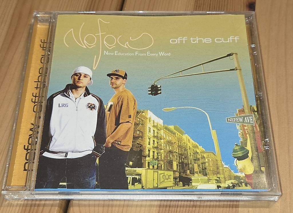CD: NEFEW  Off The Cuff (2007) (CD) – Usato da Lenzburg venduto da Djroc