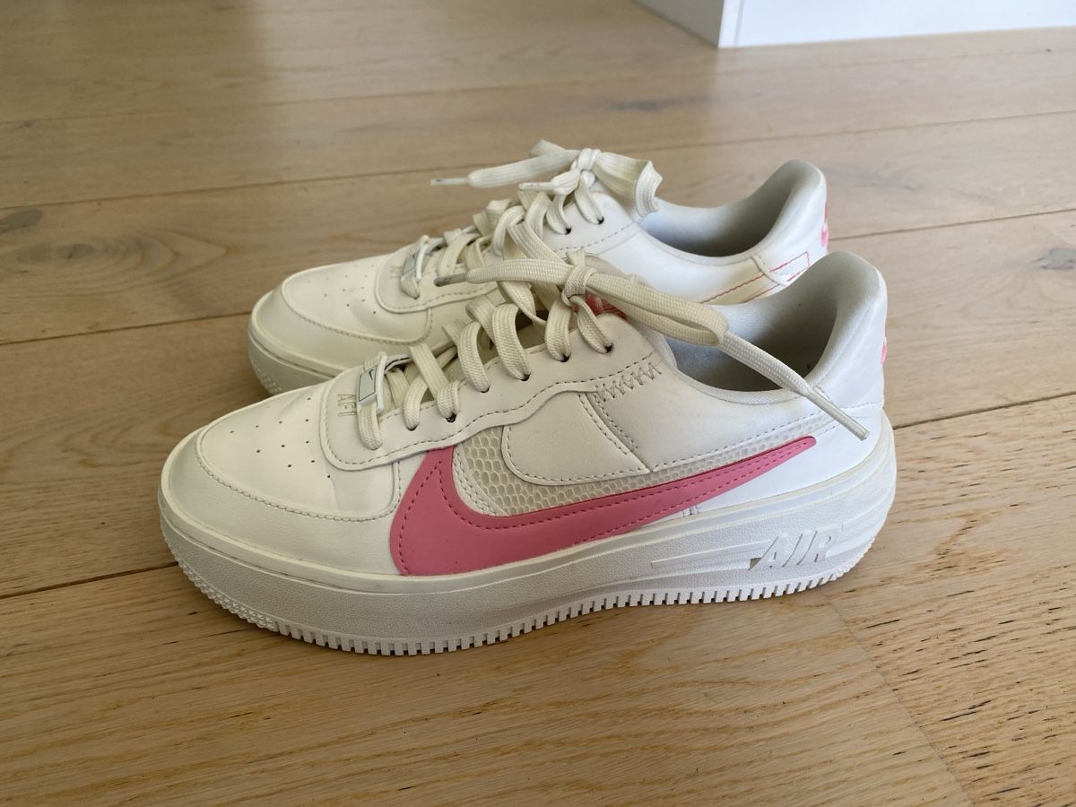 Nike Scarpe da donna: Nike Air Force 1 Platform Sneaker weiss/rosa – Nuovo (secondo la descrizione) da Uster venduto da mamelo_ 3
