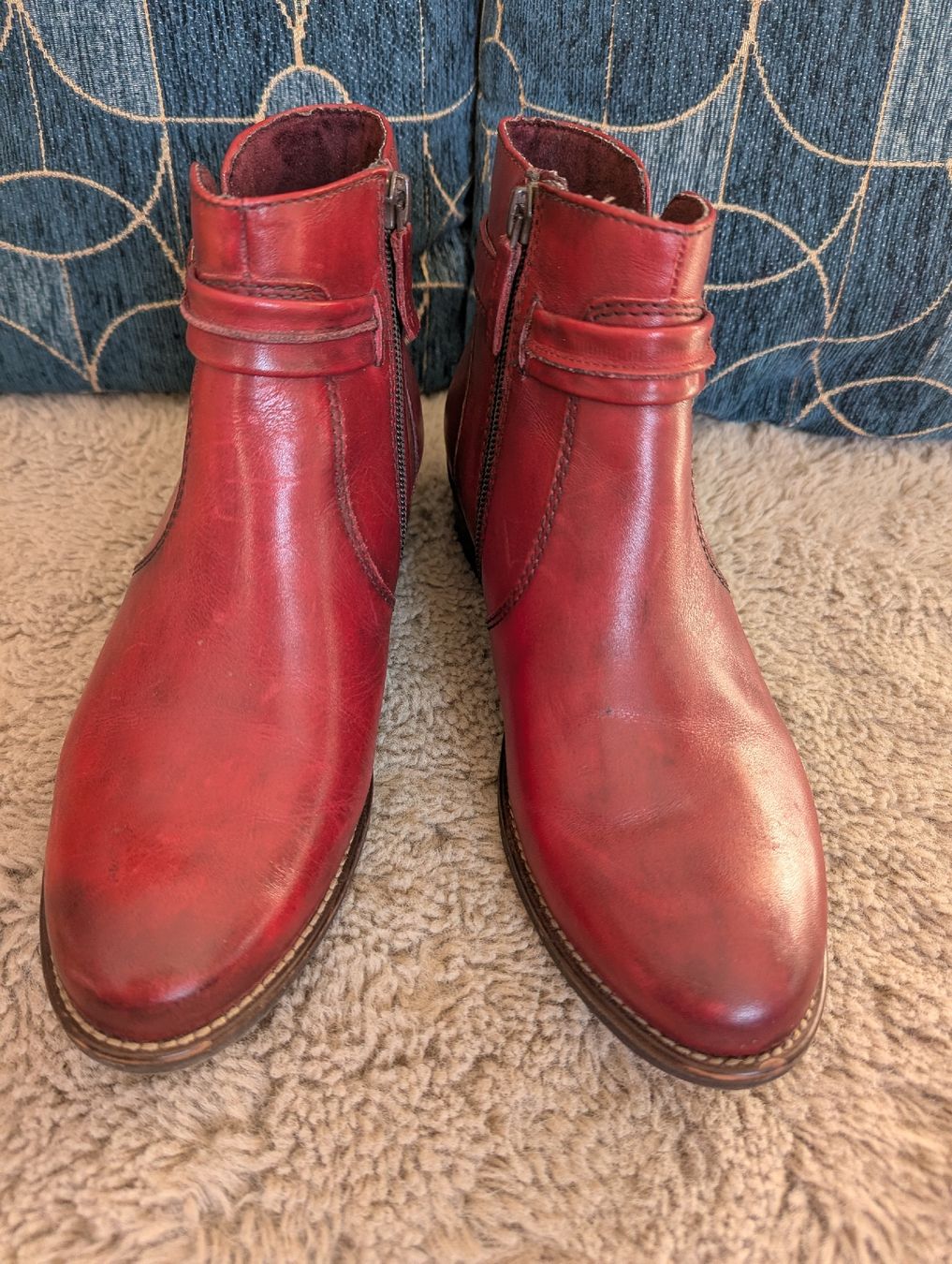 Tamaris Scarpe da donna: chaussures cuir tamaris 36 – Usato da Montreux venduto da dem_gyt9 2
