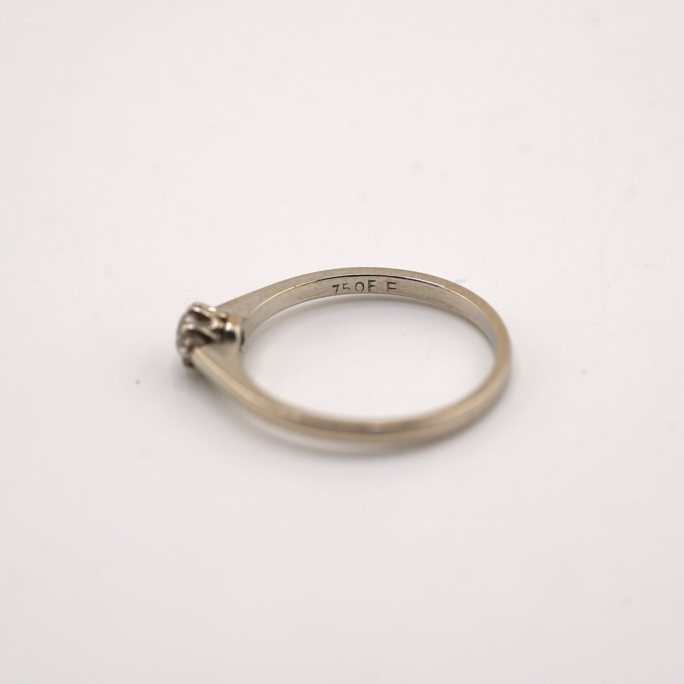 Ringe: Solitärring Weissgold 18K – Gebraucht aus Basel von Vip24 5