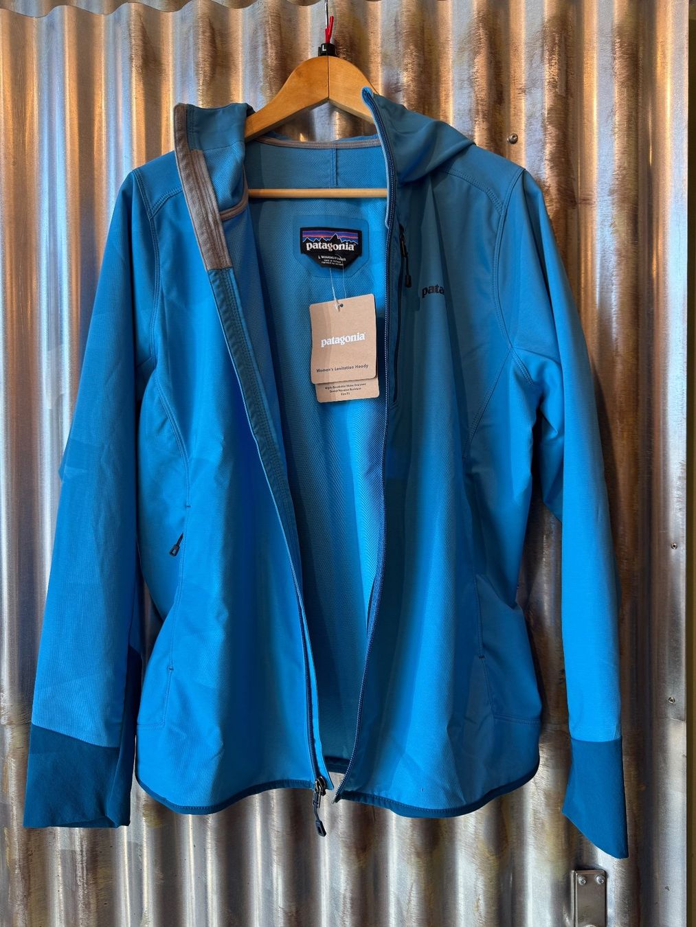 Patagonia Giacche: Patagonia Damen Softshell Jacke Gr. L NEU – Nuovo (secondo la descrizione) da Hochdorf venduto da TreeLeeHochdorf 2