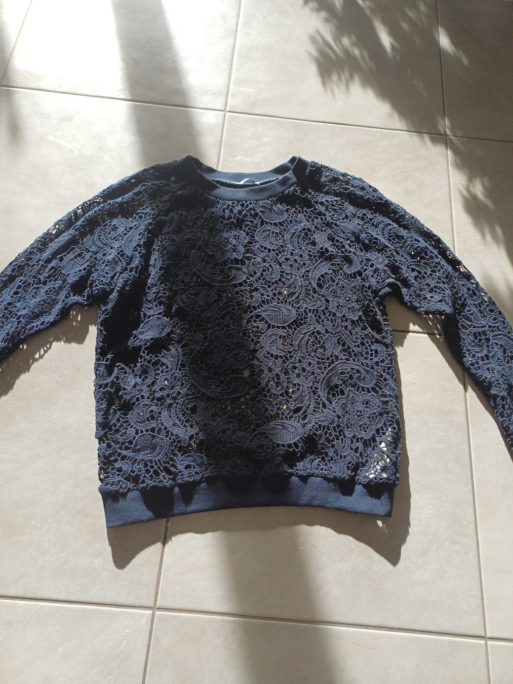 Liu Jo Tops: top Liu Jo – Gebraucht aus Collonges von cam_72xf
