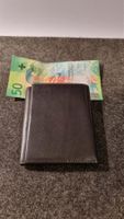 Portemonnaie aus Leder in schwarz