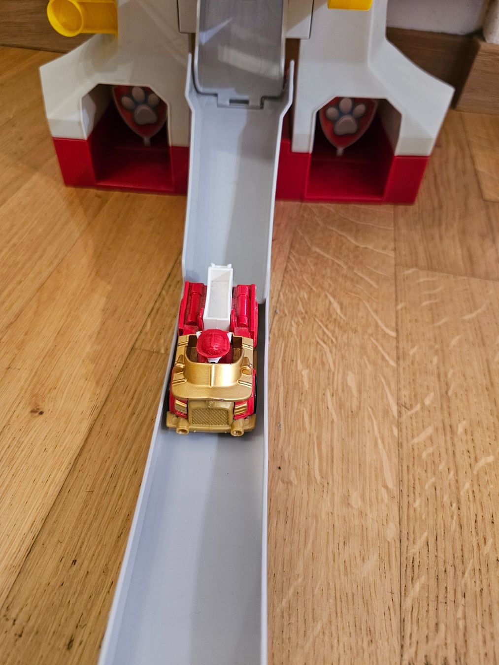 Giocattoli: Paw Patrol Tower – Usato da Ebikon venduto da Mauzi86 1