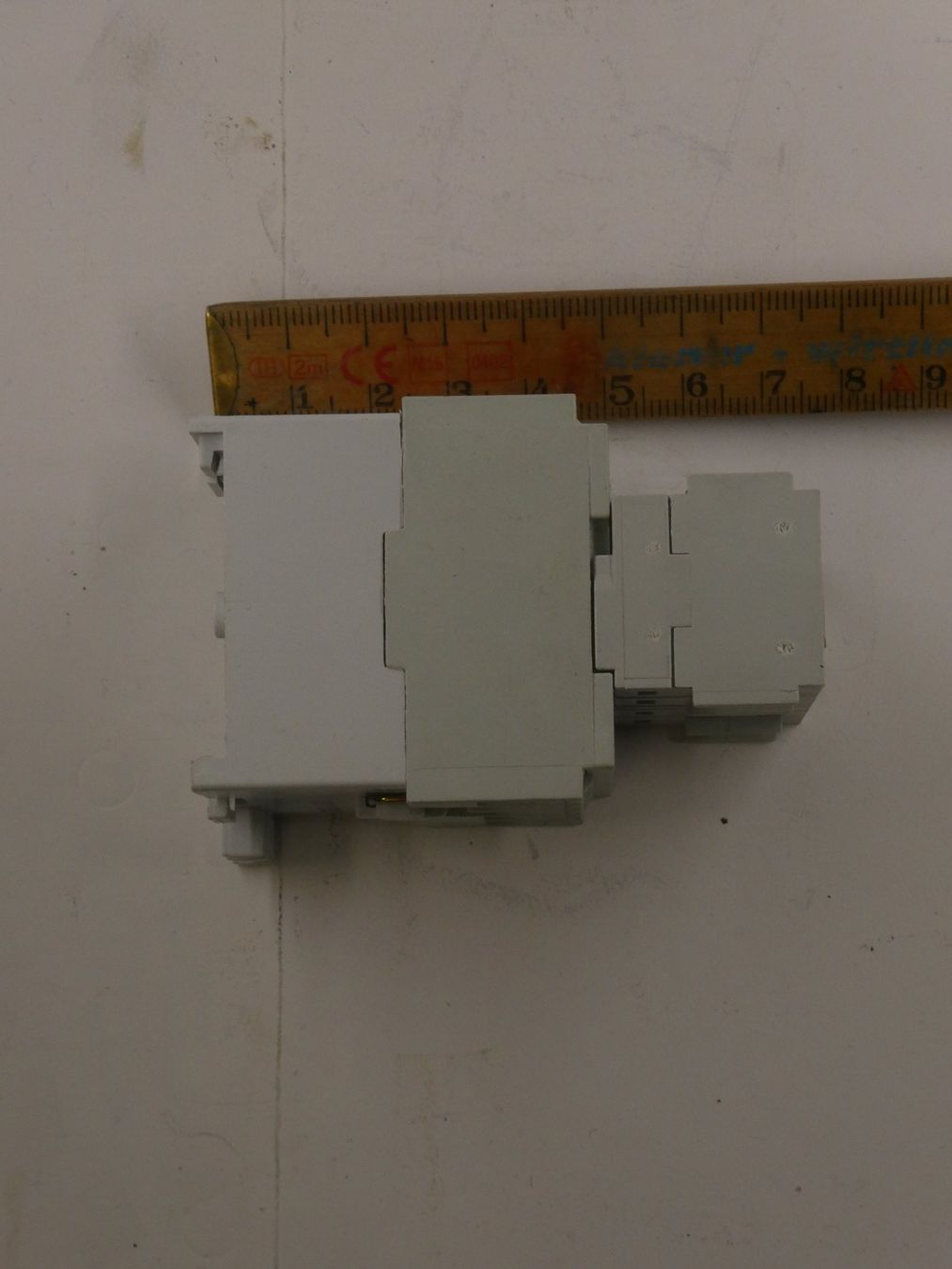 Componenti elettronici: Allen Bradley Schütz – Usato da Fulenbach venduto da Hach0 2