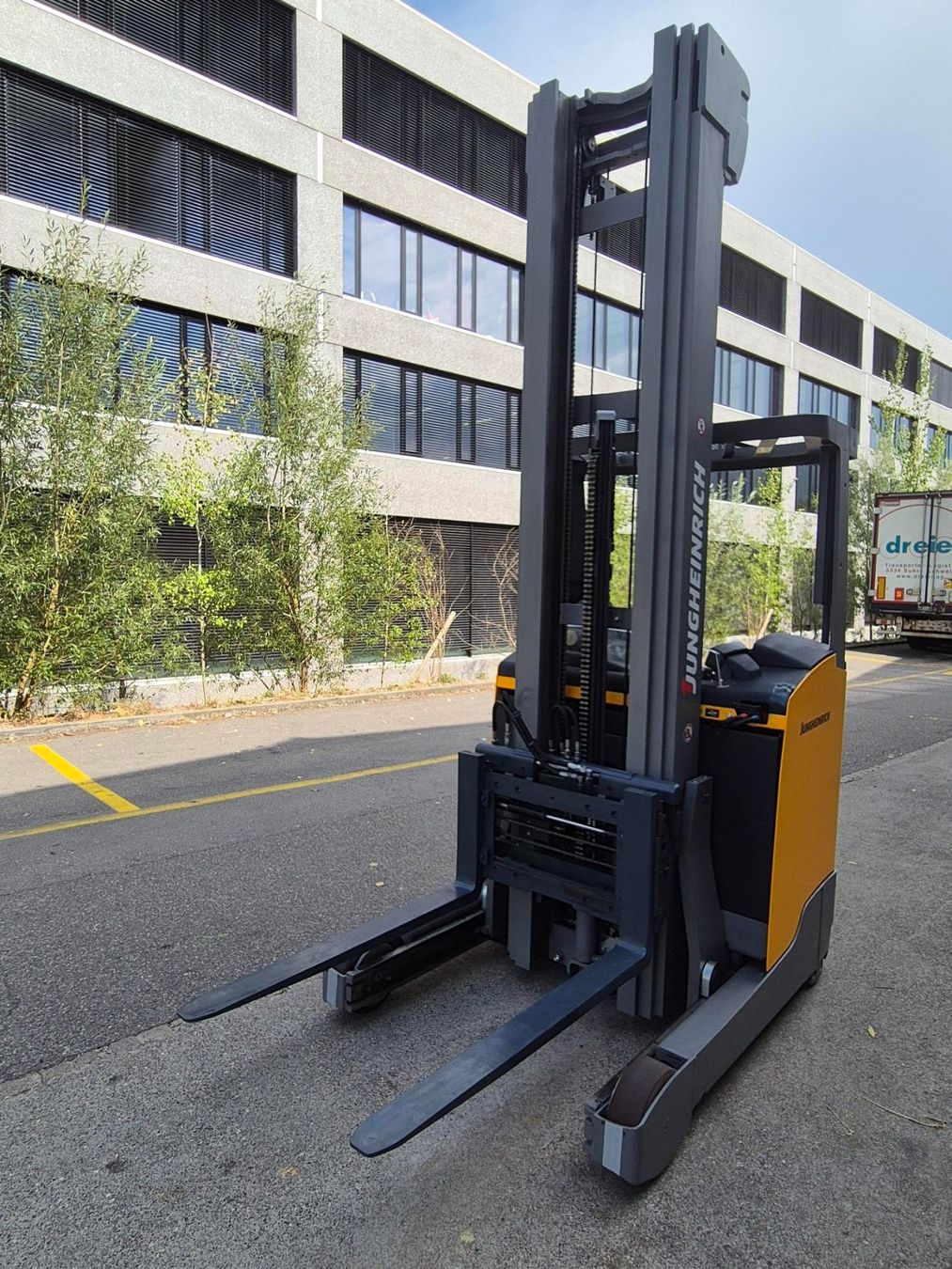 Jungheinrich Gabelstapler & Hubwagen: Stapler Jungheinrich ETV214 – Gebraucht aus Aarau von LM-Handel
