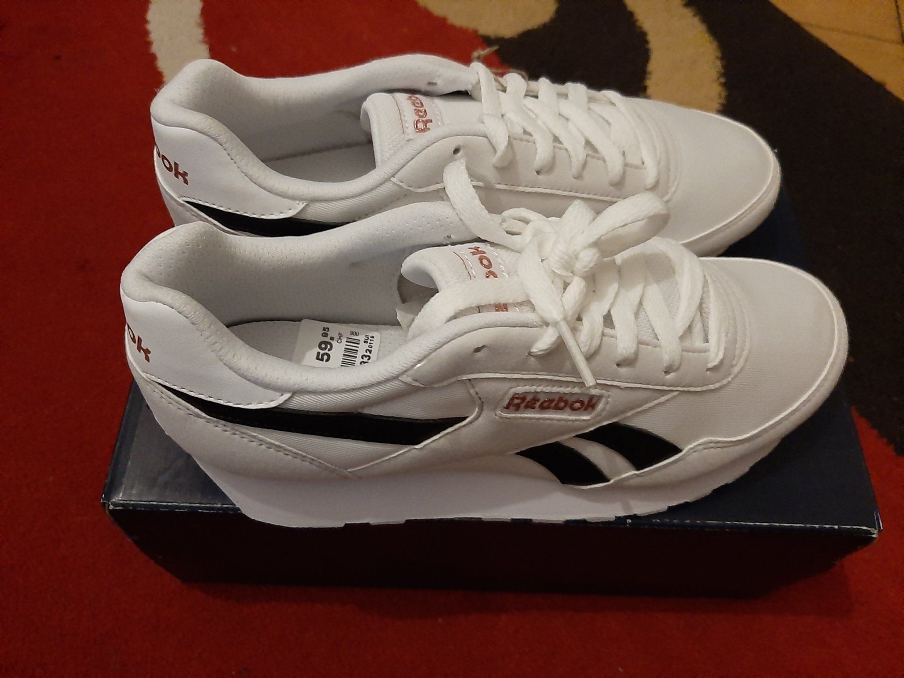 Reebok Scarpe da donna: Schuhe – Nuovo e nell'imballaggio originale da Basel venduto da zaa_7ft5 1