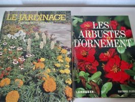 2 LIVRES ARBUSTES D'ORNEMENT LE JARDINAGE