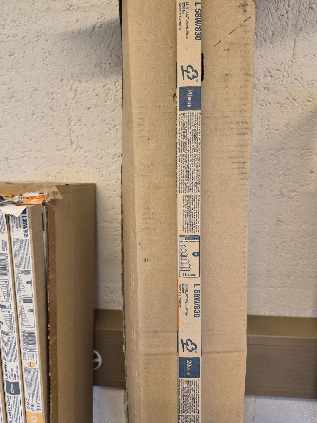 Osram Lampadari & plafoniere: Leuchtstofröhren – Nuovo (secondo la descrizione) da Teufenthal AG venduto da ChT. 2