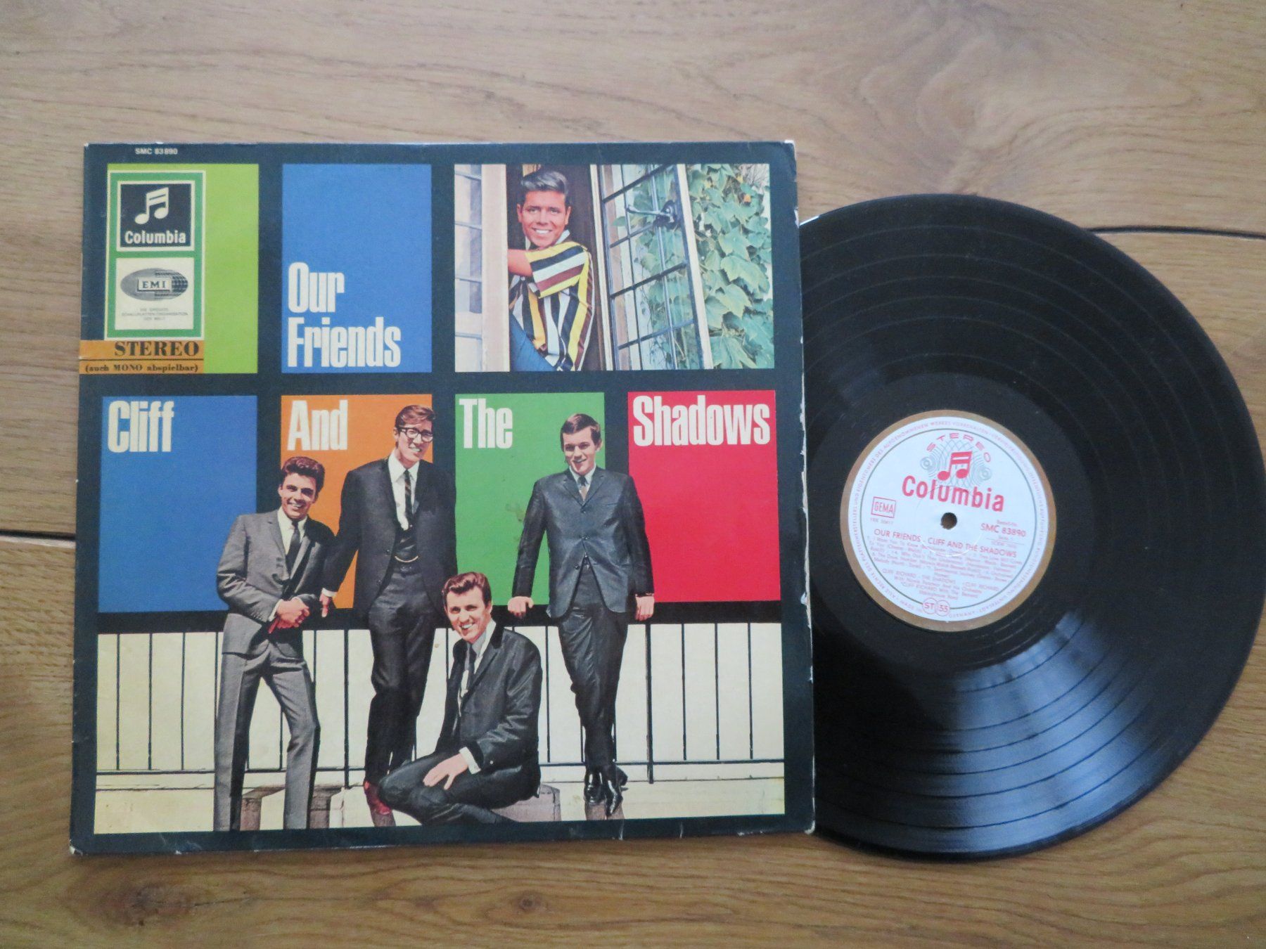 Dischi in vinile: Cliff Richard & The Shadows  LP Vinyl – Nuovo (secondo la descrizione) da Zürich venduto da max_cp5f