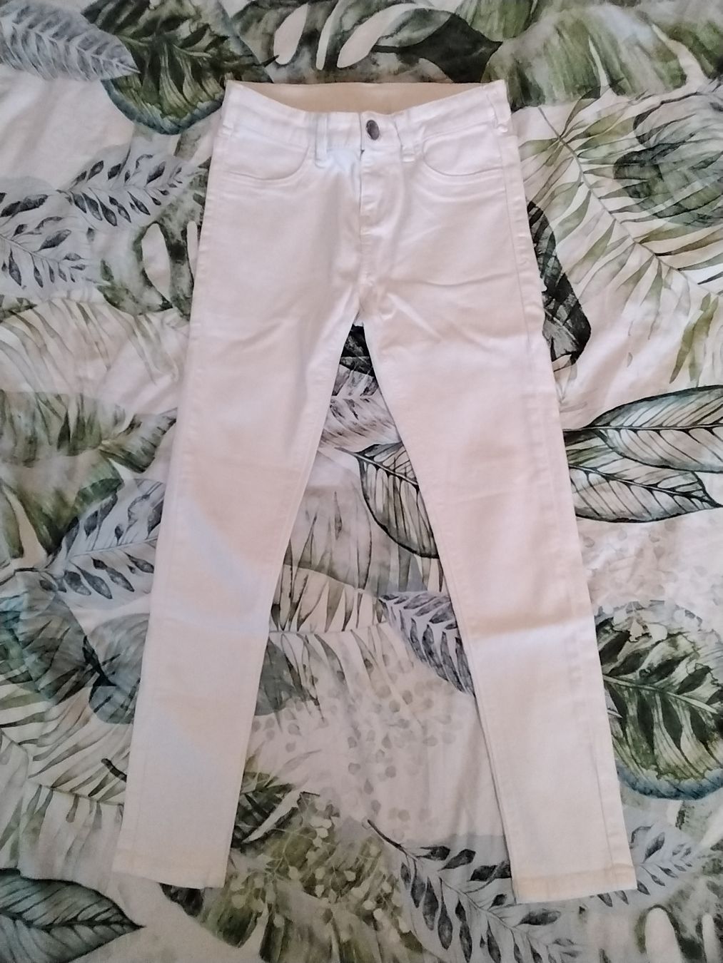 Pantaloni: Weisse Jeggings Gr. 140 – Usato da Balterswil venduto da Meerdeern